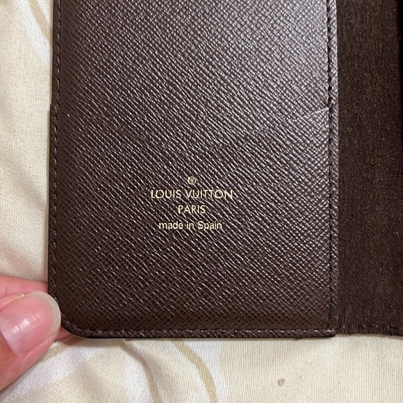 Louis Vutton Monogram Folio IPhone 7plus Cases - Picture 5 of 13